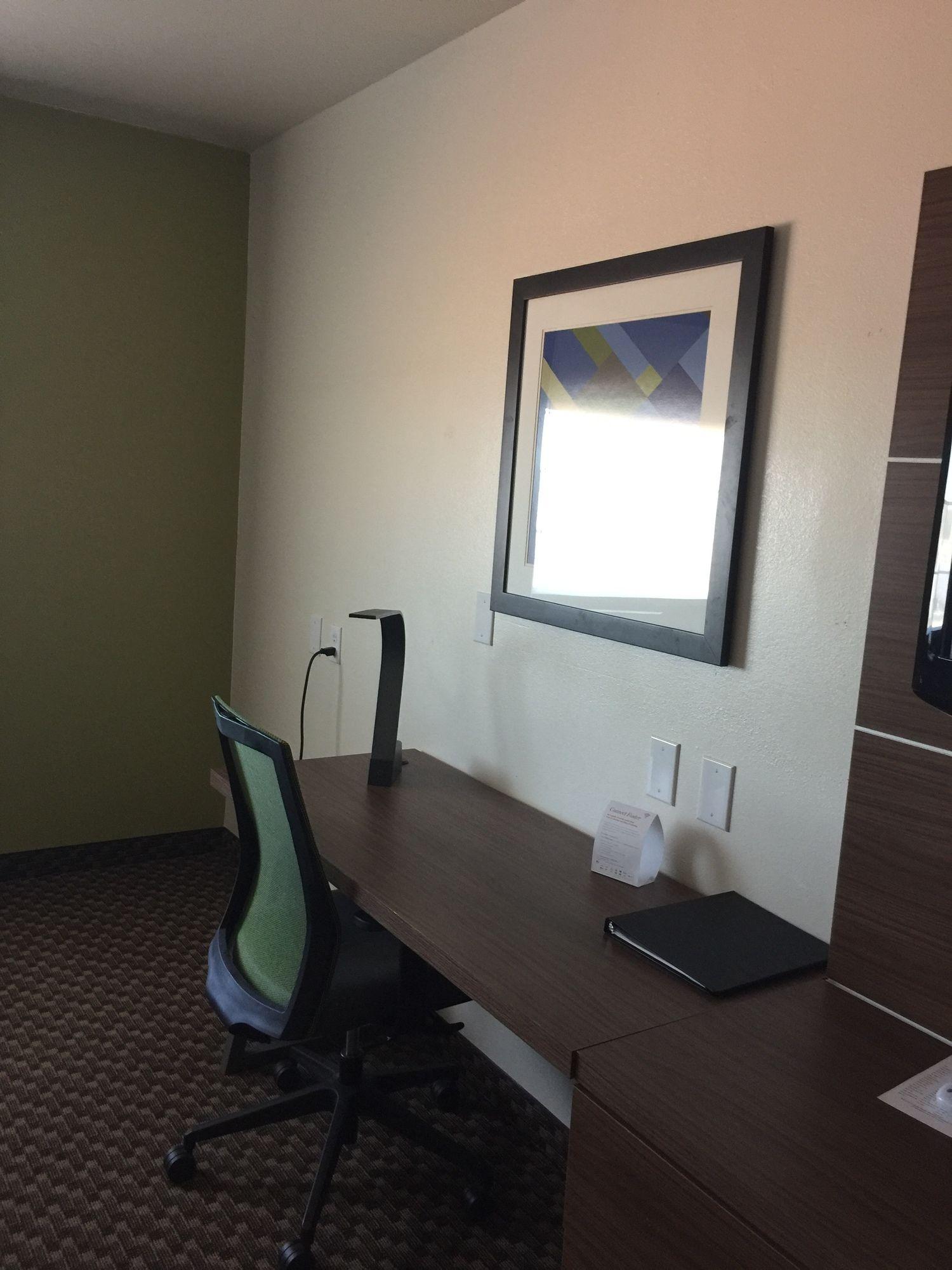 Holiday Inn Express Santa Rosa By Ihg Exterior photo