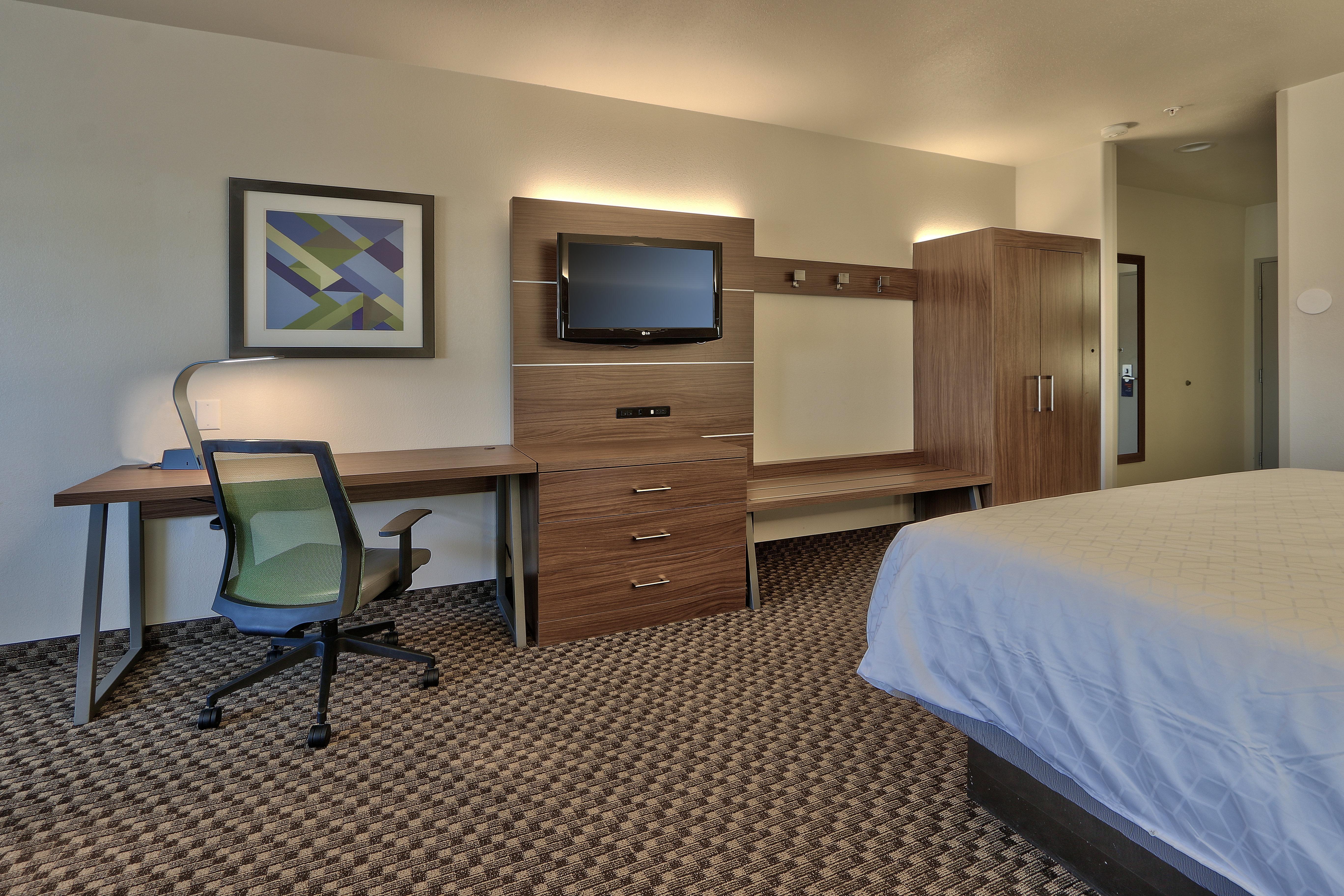 Holiday Inn Express Santa Rosa By Ihg Exterior photo